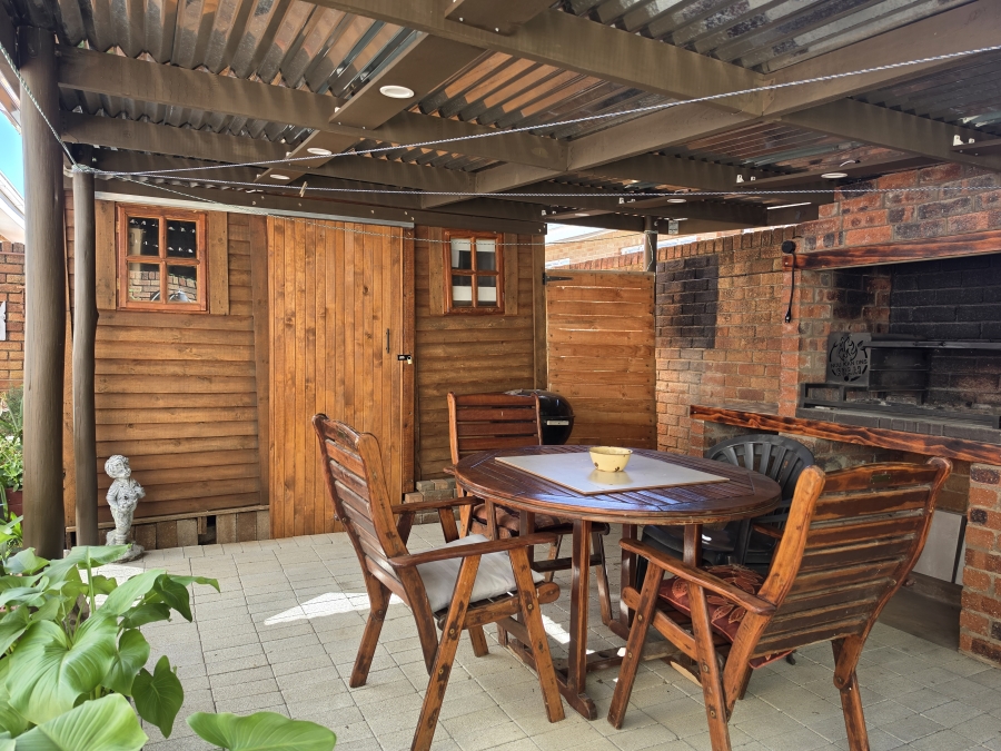 2 Bedroom Property for Sale in Navalsig Free State
